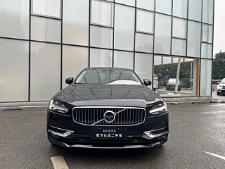 VOLVO S90 2019