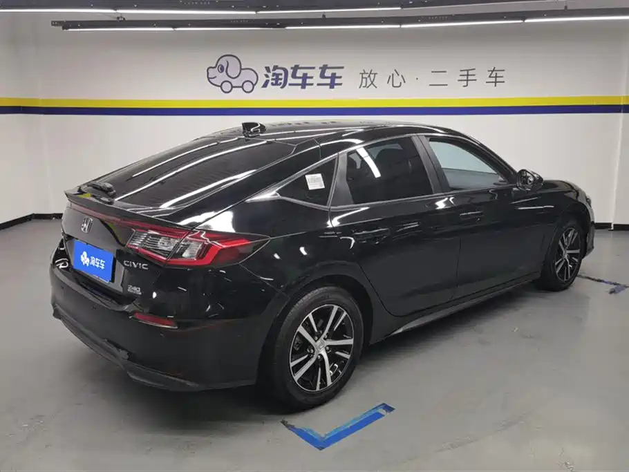 HONDA CIVIC 2023