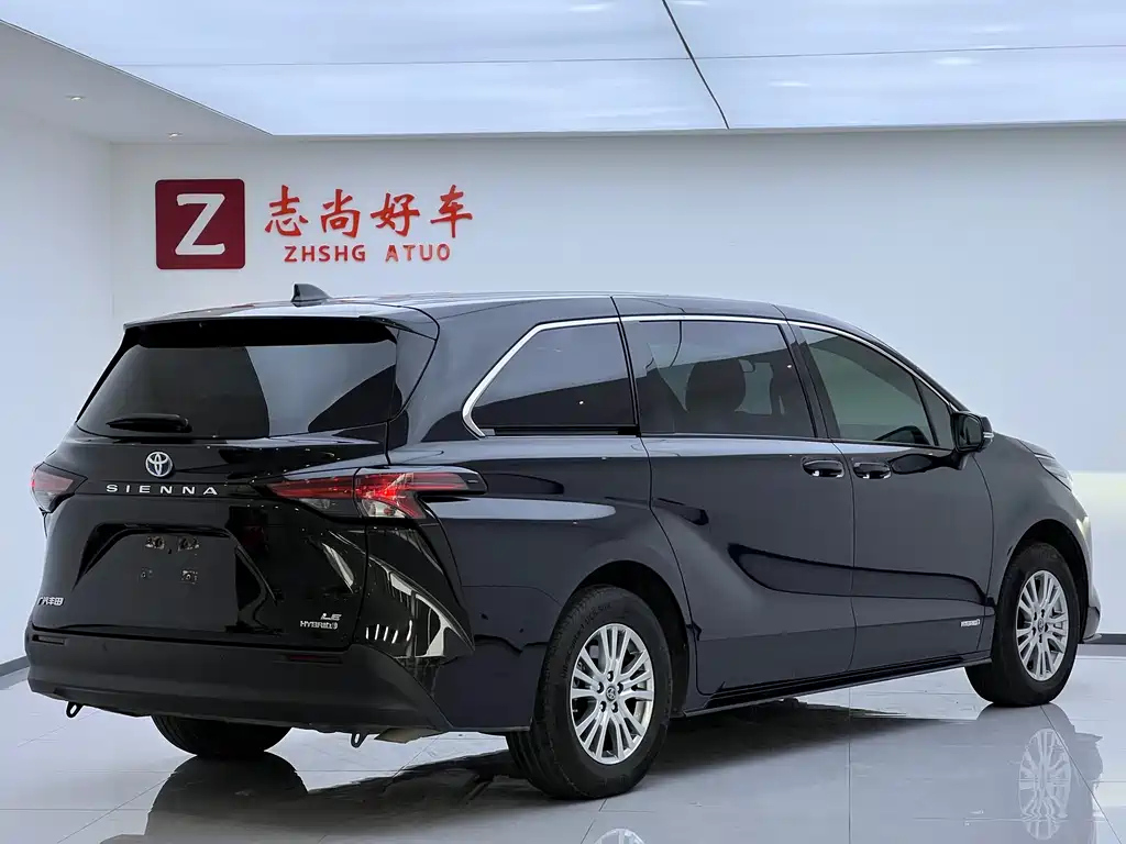 TOYOTA SIENNA SIENNA 2024