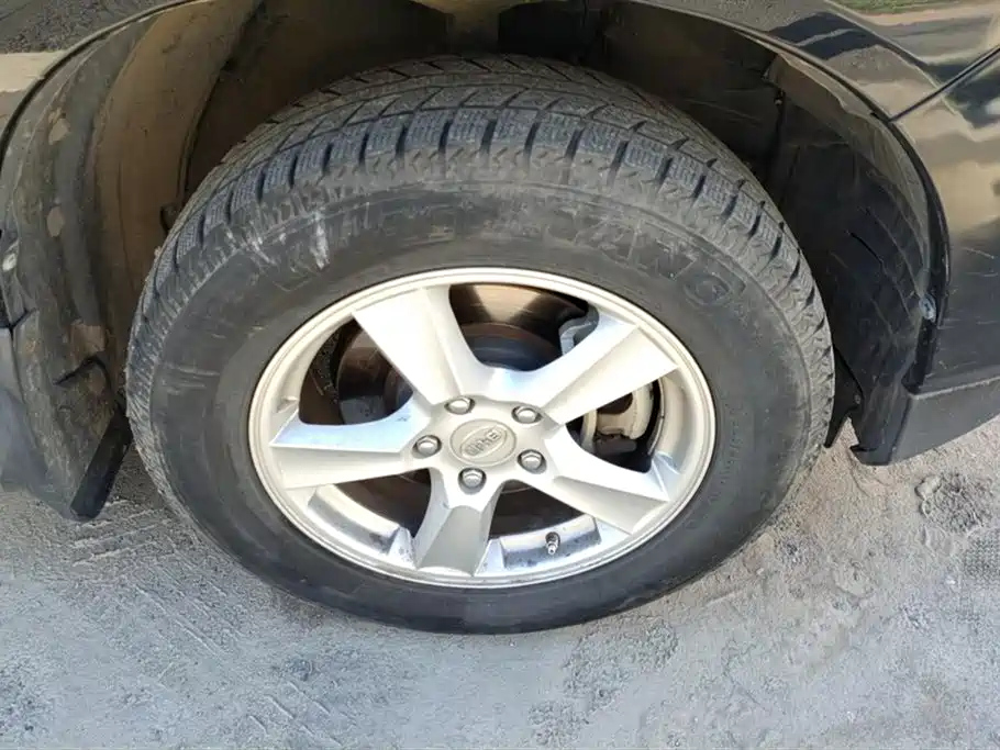 BYD S6 2014