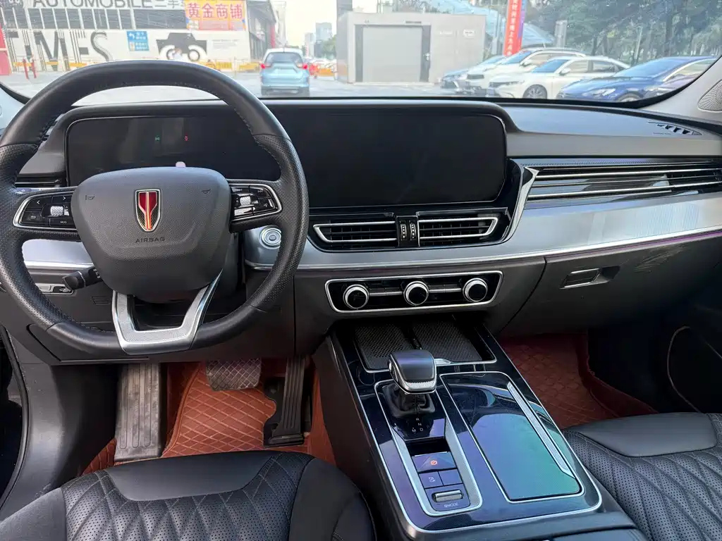 HONGQI HS5 2023