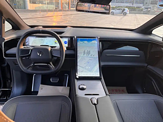 HIPHI X  2022 YEAR &#26234;&#36828; EDITION 6 SEATS &#38271; RANGE EDITIO 2022