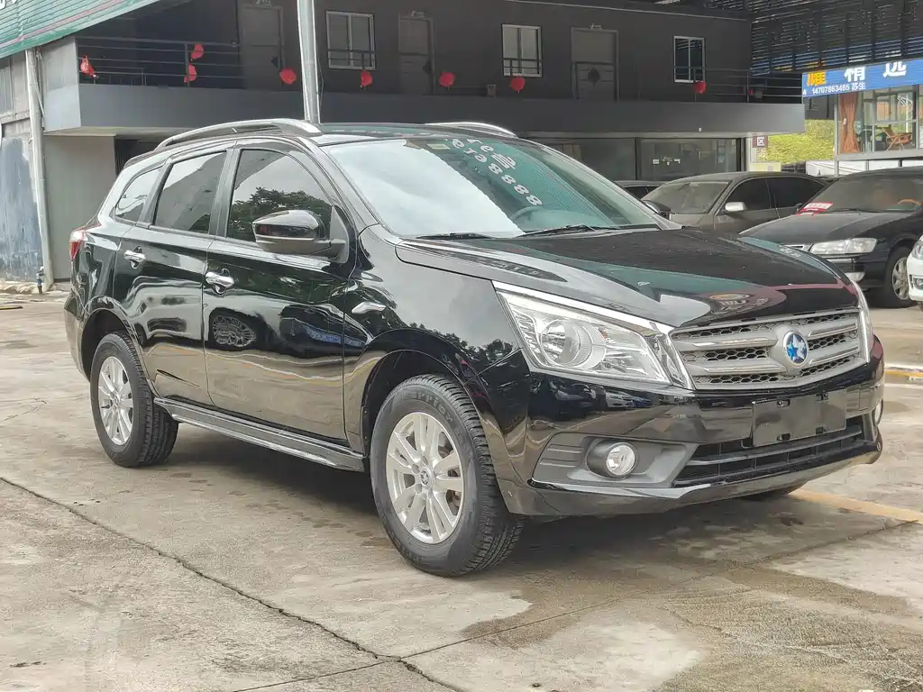 VENUCIA T70 2016