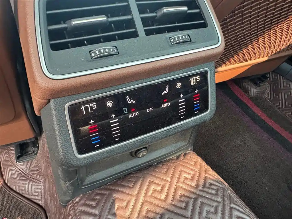 AUDI A6L 2020