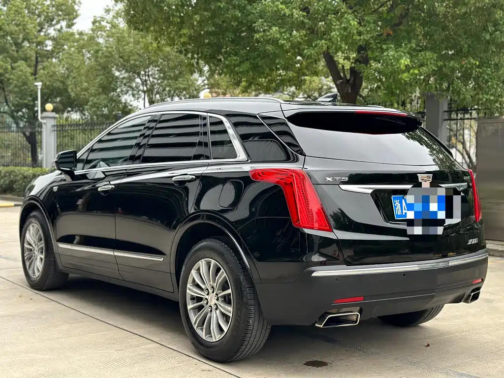 CADILLAC XT5 2018