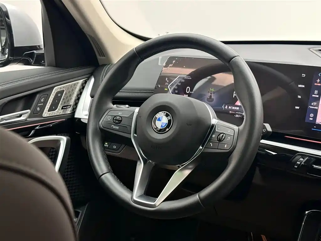 BMW X1 2024