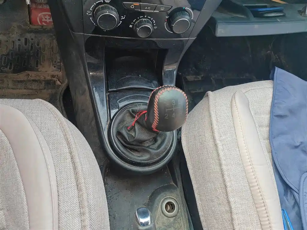 CITROEN C-QUATRE 2015