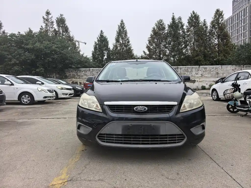 FORD FOCUS 2012