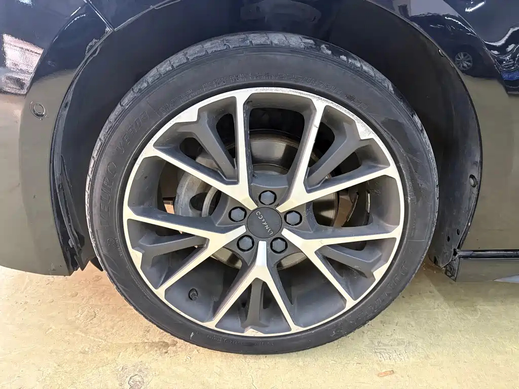 LYNK&CO 03 2019