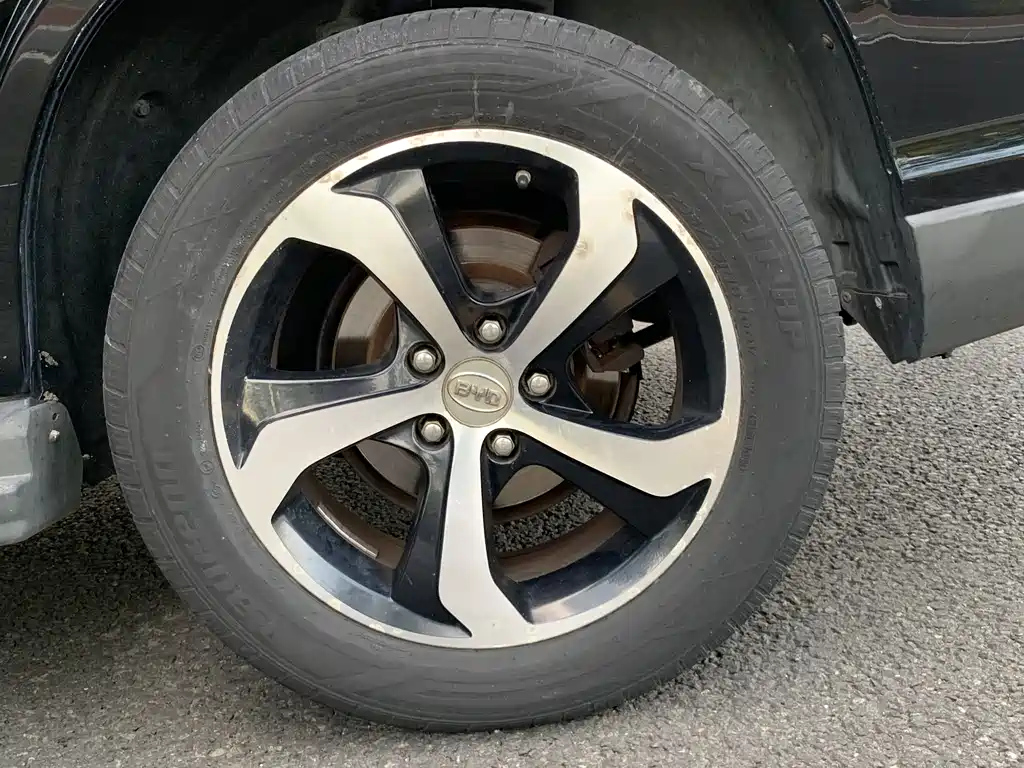 BYD S7 2016