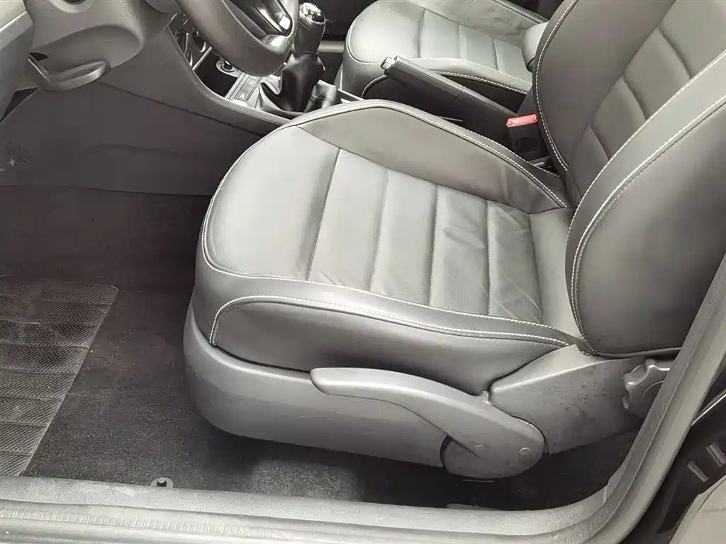 VOLKSWAGEN LAVIDA 2018