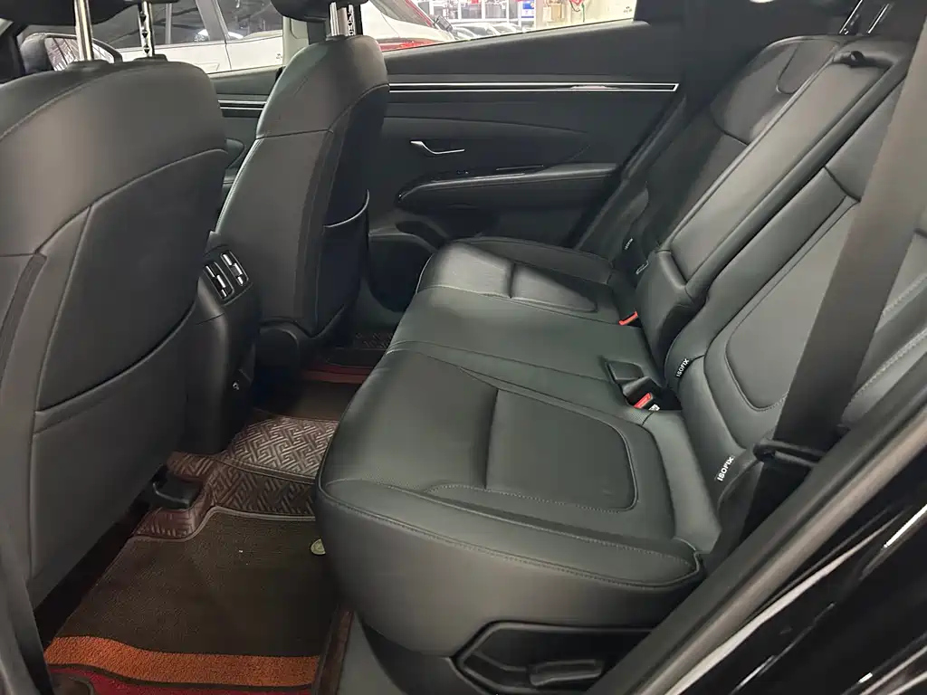 HYUNDAI TUCSON 2021