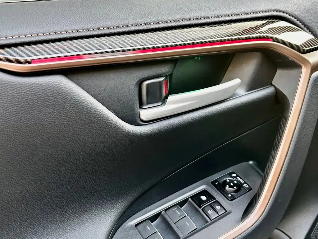 TOYOTA WILDLANDER 2025