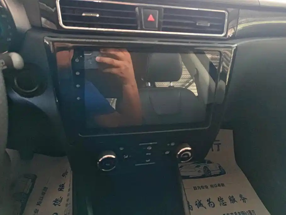 DONGFENG SCENERY 580 2021