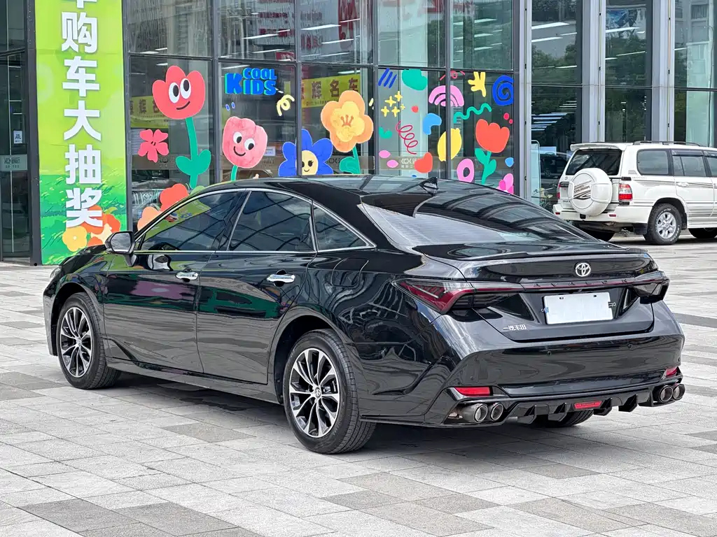 TOYOTA AVALON 2023