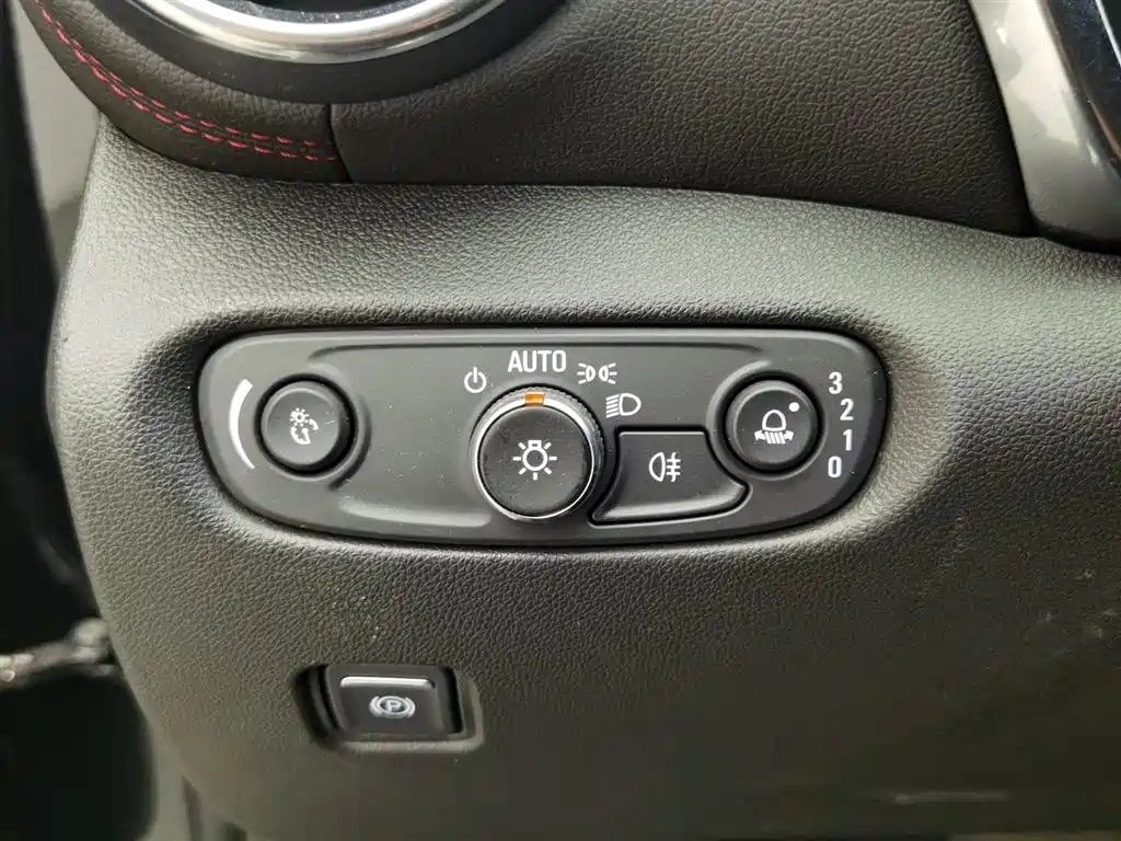 CHEVROLET BLAZER 2021