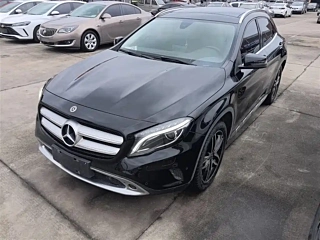 MERCEDES BENZ GLA 2017