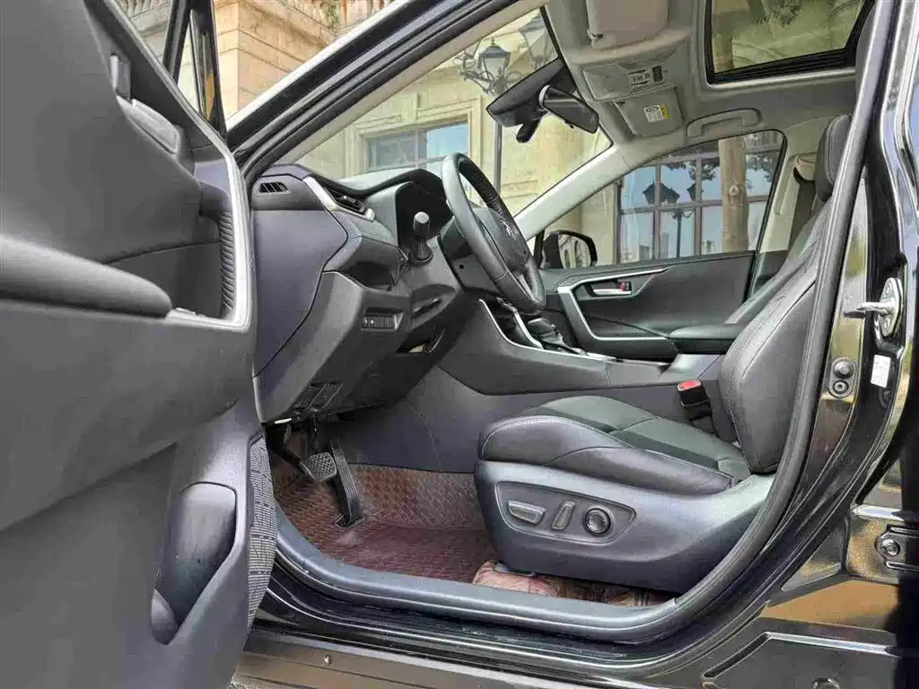 TOYOTA WILDLANDER 2023