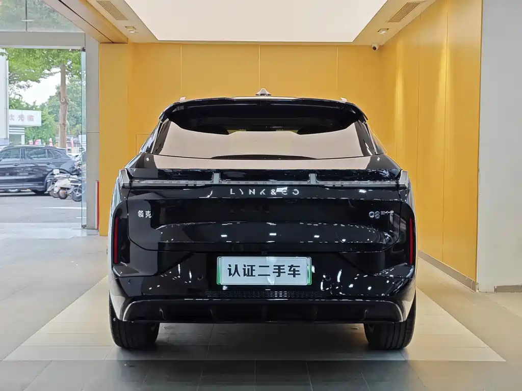 LYNK&CO 08 NEW ENERGY 2025