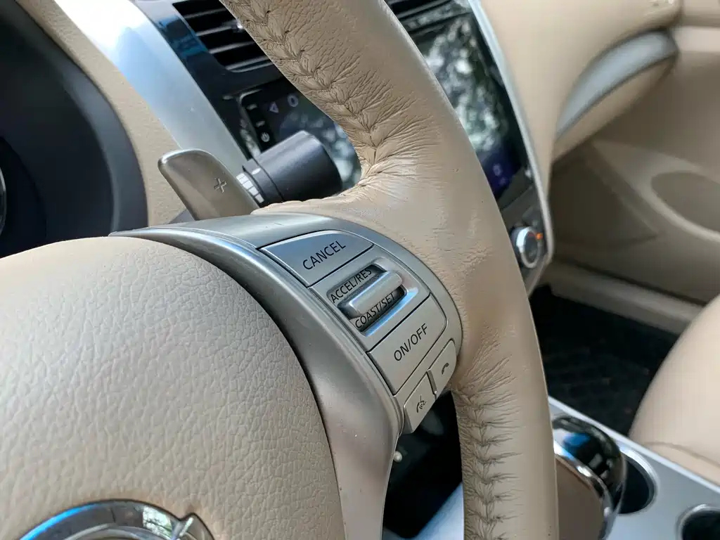 NISSAN TEANA 2016