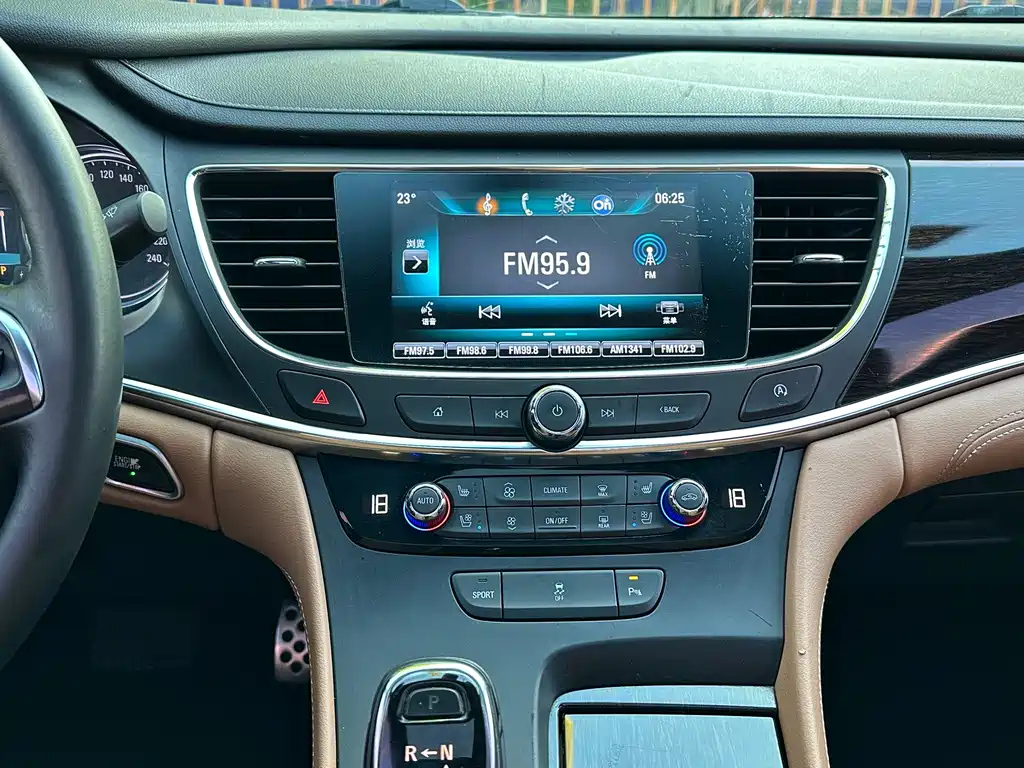 BUICK LACROSSE 2016