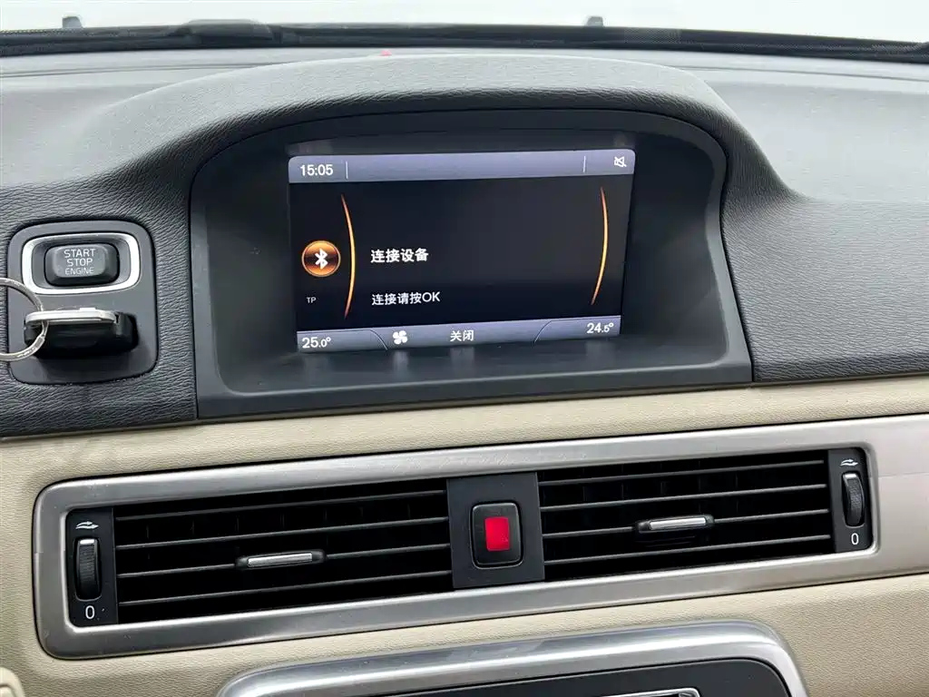 VOLVO S80L 2015