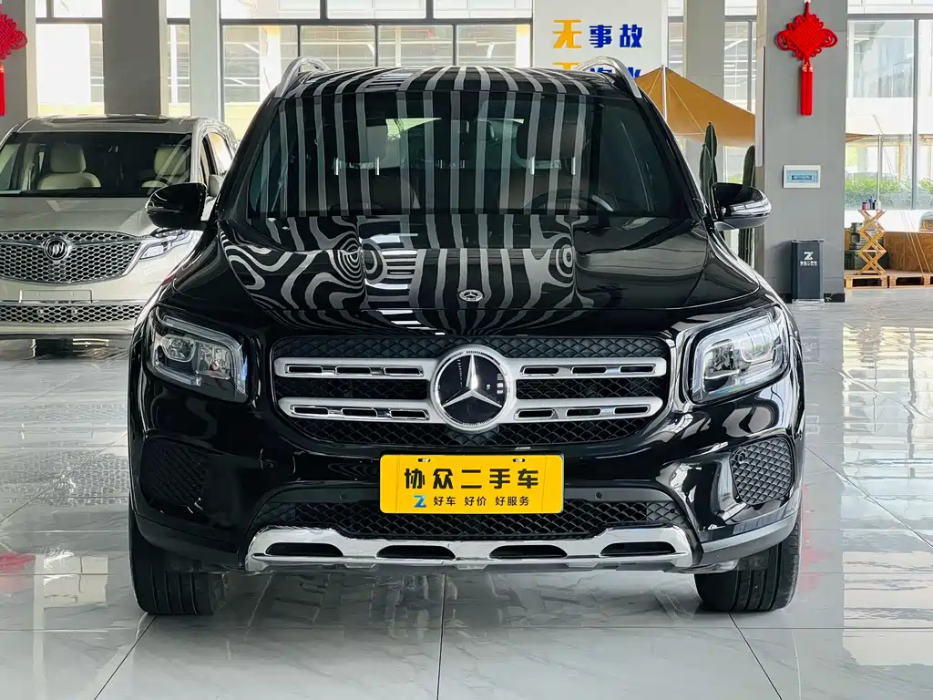 Аукционный лист MERCEDES BENZ GLB 2022