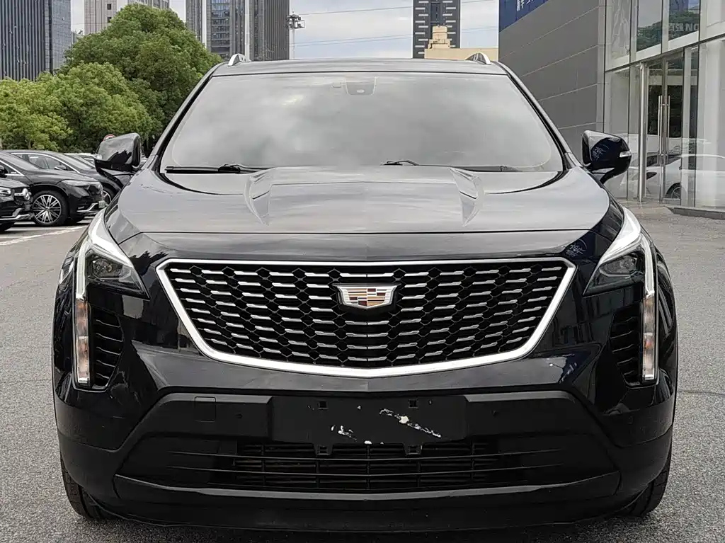 CADILLAC XT4 2021