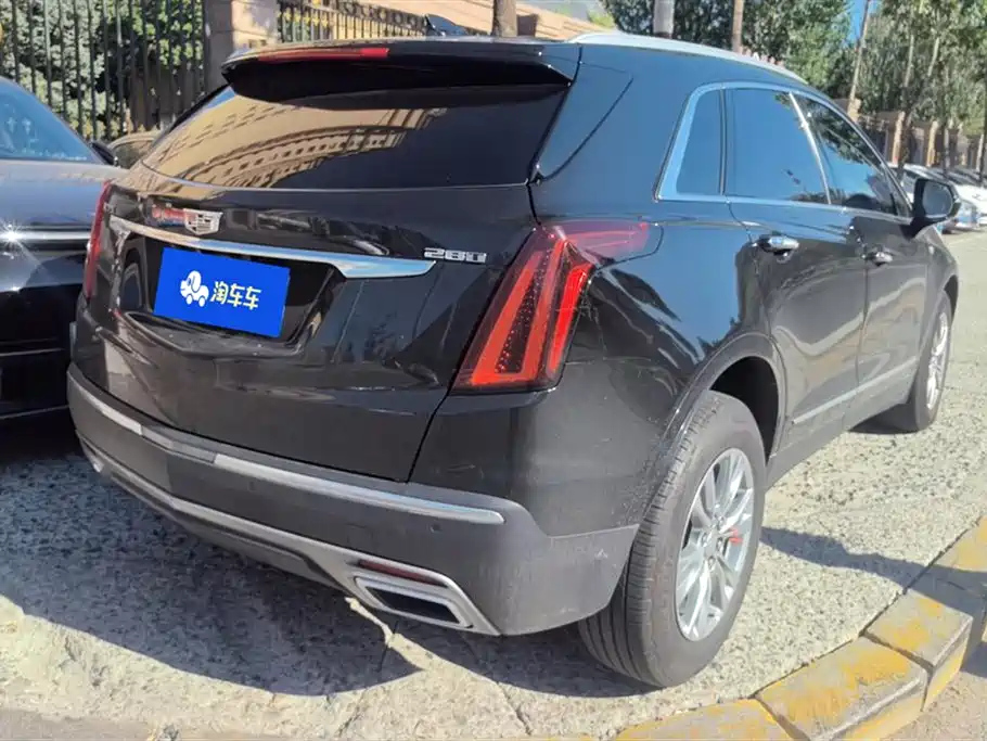 CADILLAC XT5 2020