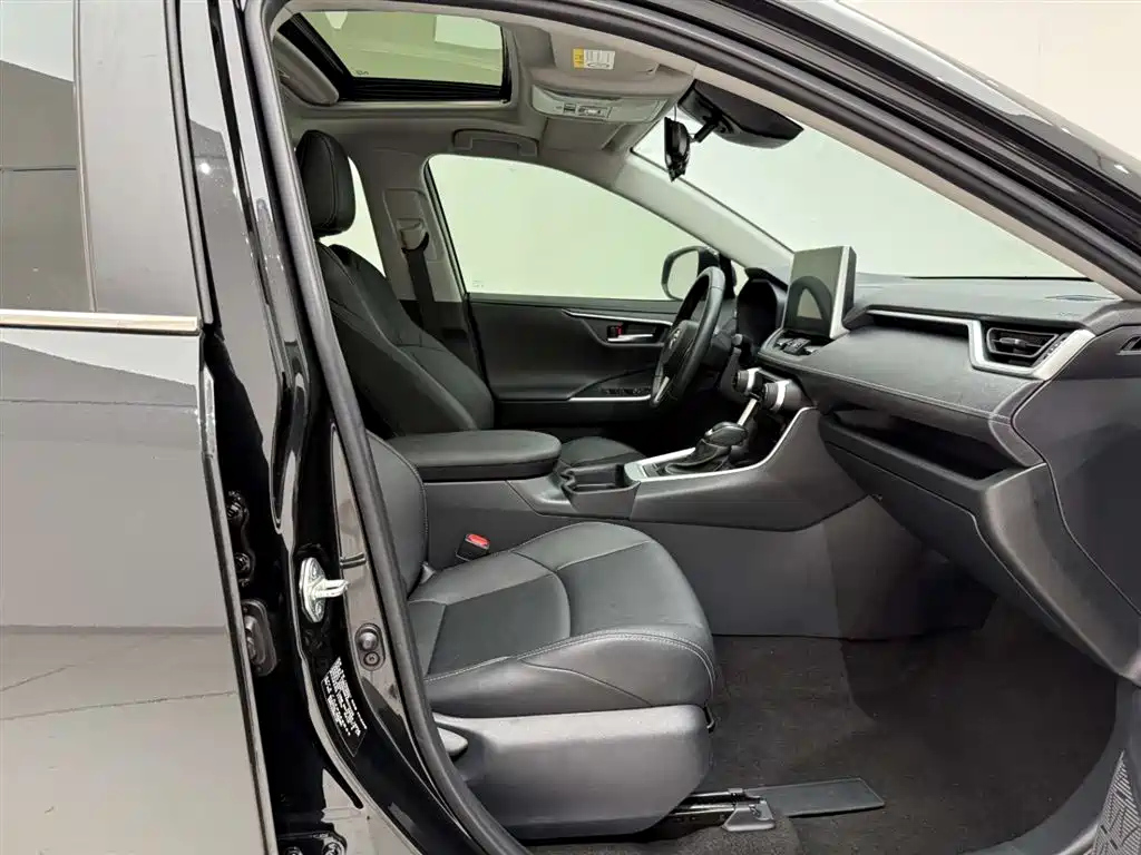 TOYOTA WILDLANDER 2023