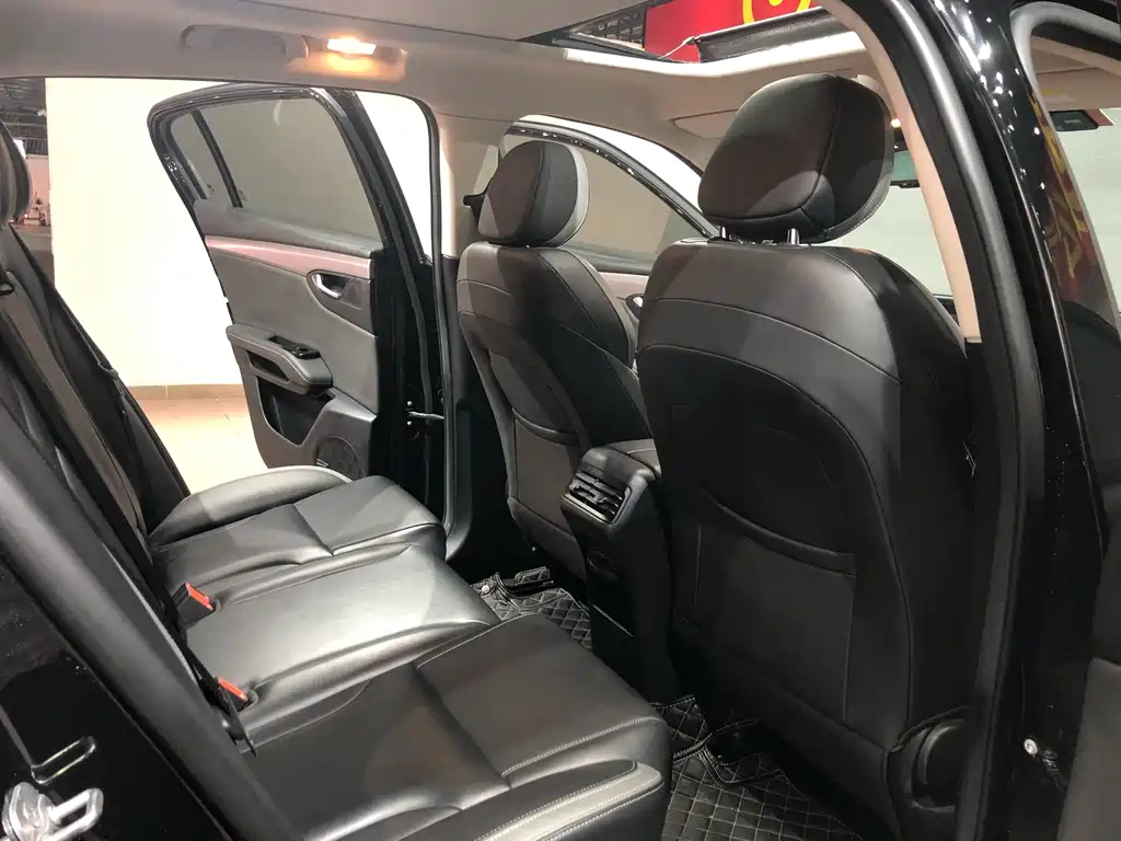 QOROS 7 2020