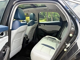 GEELY AUTO PREFACE  2021 YEAR 2.0TD PREMIUM 2021