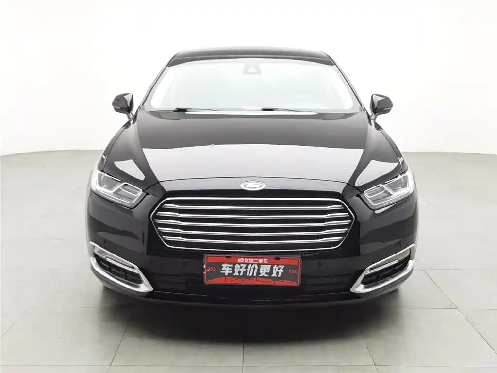 FORD TAURUS 2017