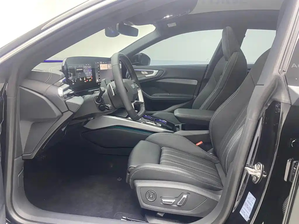 AUDI A5L SPORTBACK 2025