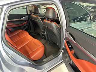 LINCOLN Z  2022 YEAR I  EDITION 2022