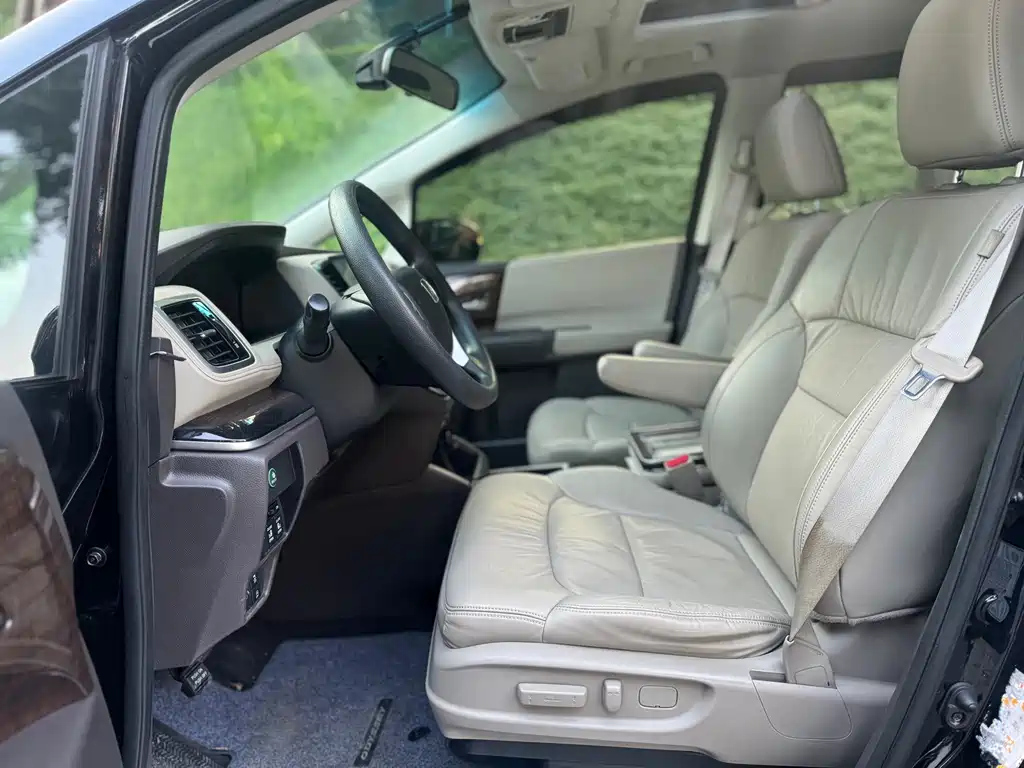 HONDA ODYSSEY 2016