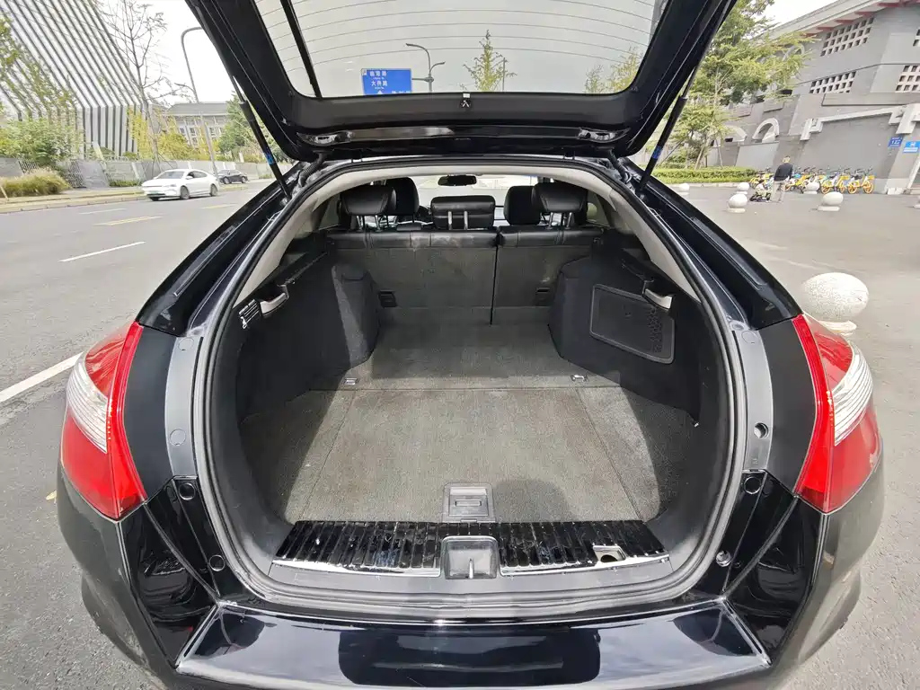 HONDA CROSSTOUR 2013