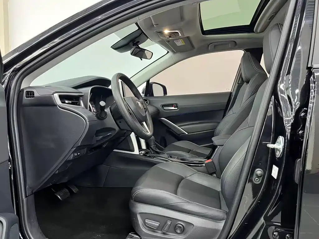 TOYOTA FRONTLANDER 2022