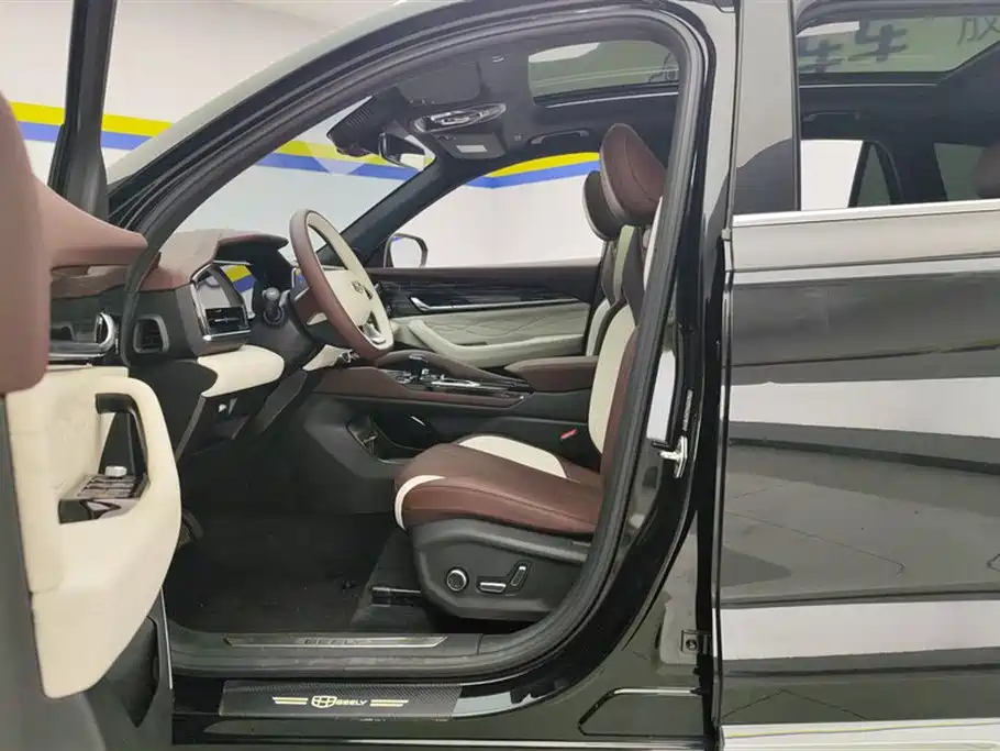GEELY AUTO MONJARO 2021