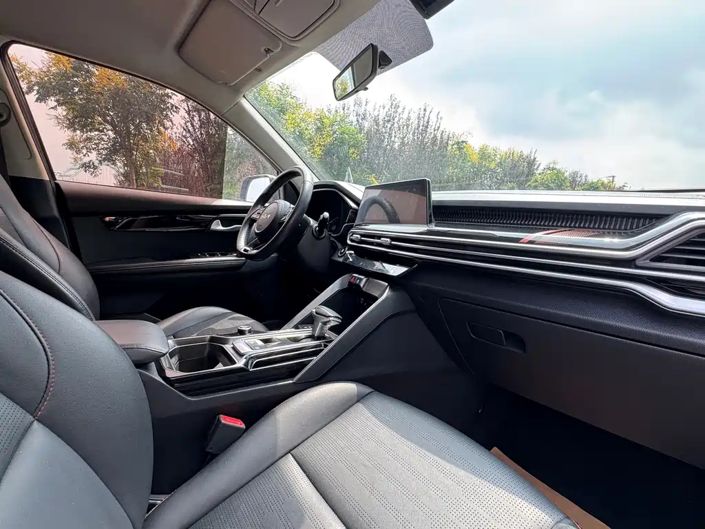 KIA SPORTAGE 2021