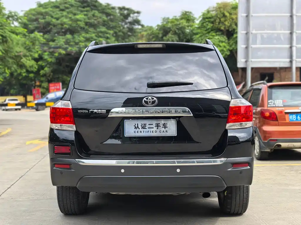 TOYOTA HIGHLANDER 2014