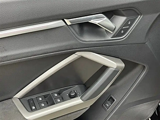 AUDI Q3  2021 YEAR 35 TFSI FASHION DYNAMIC 2021