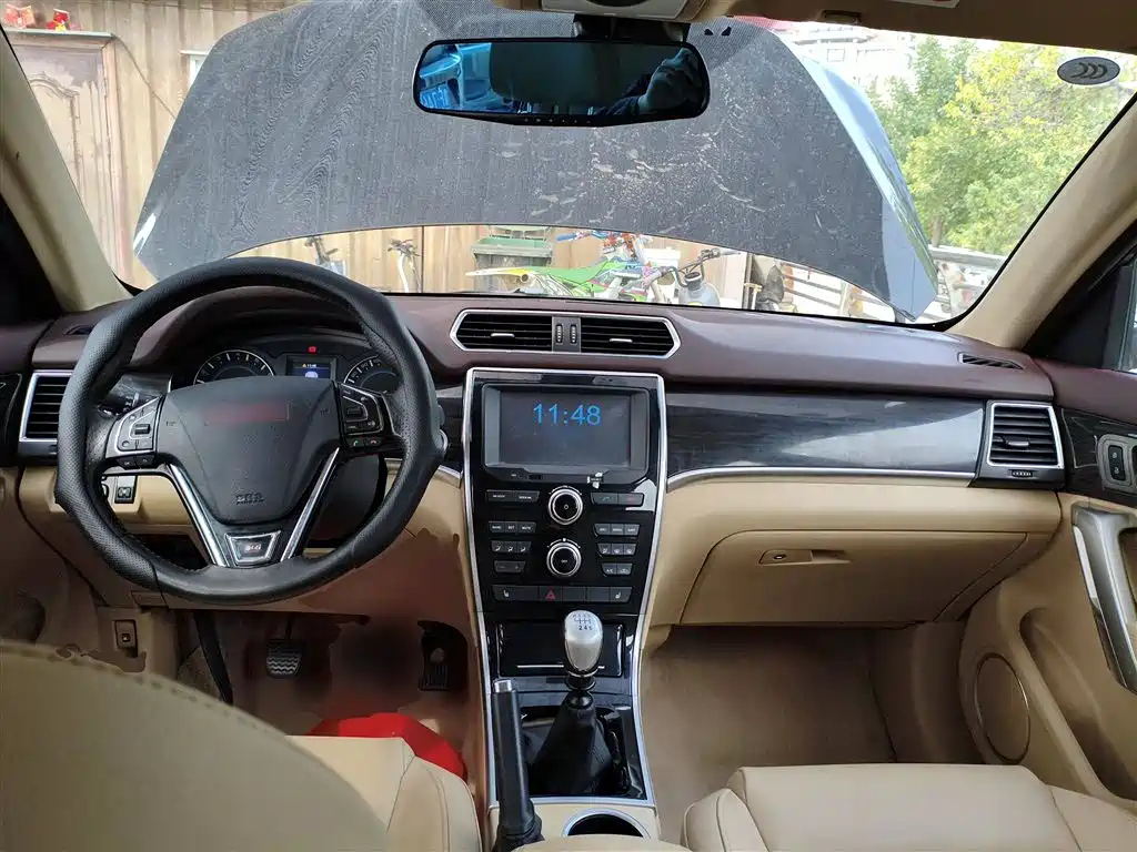 HAVAL H2 2015