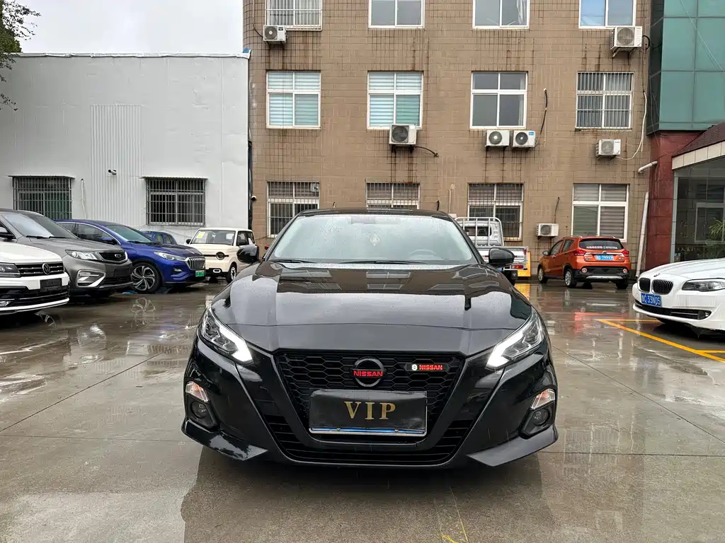 NISSAN TEANA 2021