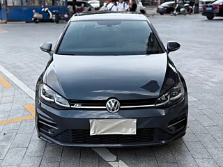 VOLKSWAGEN GOLF 2020