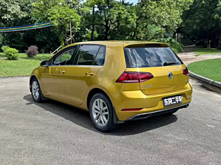 VOLKSWAGEN GOLF  2018 YEAR 1.6L AUTOMATIC COMFORT 2018