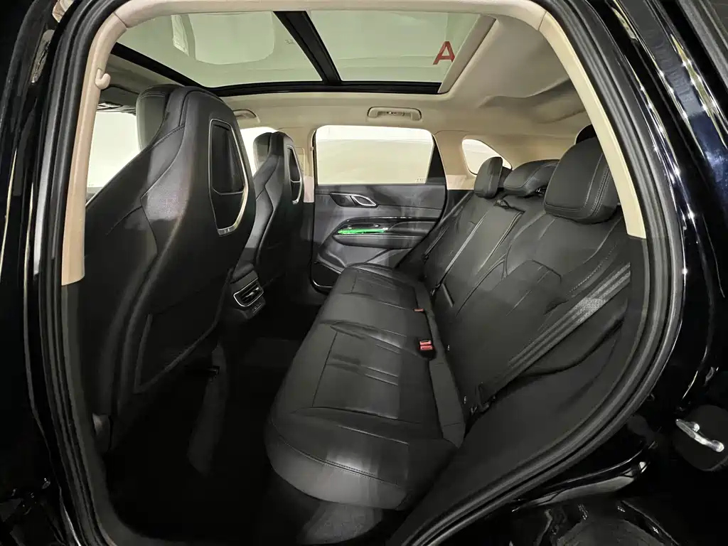 HONGQI HS3 PHEV 2024