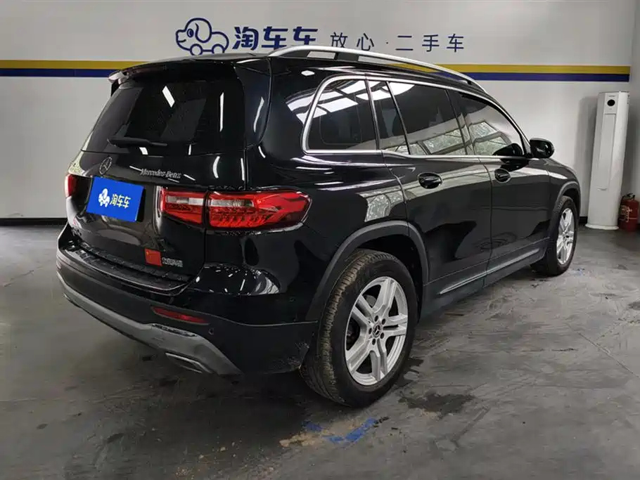 MERCEDES BENZ GLB 2020