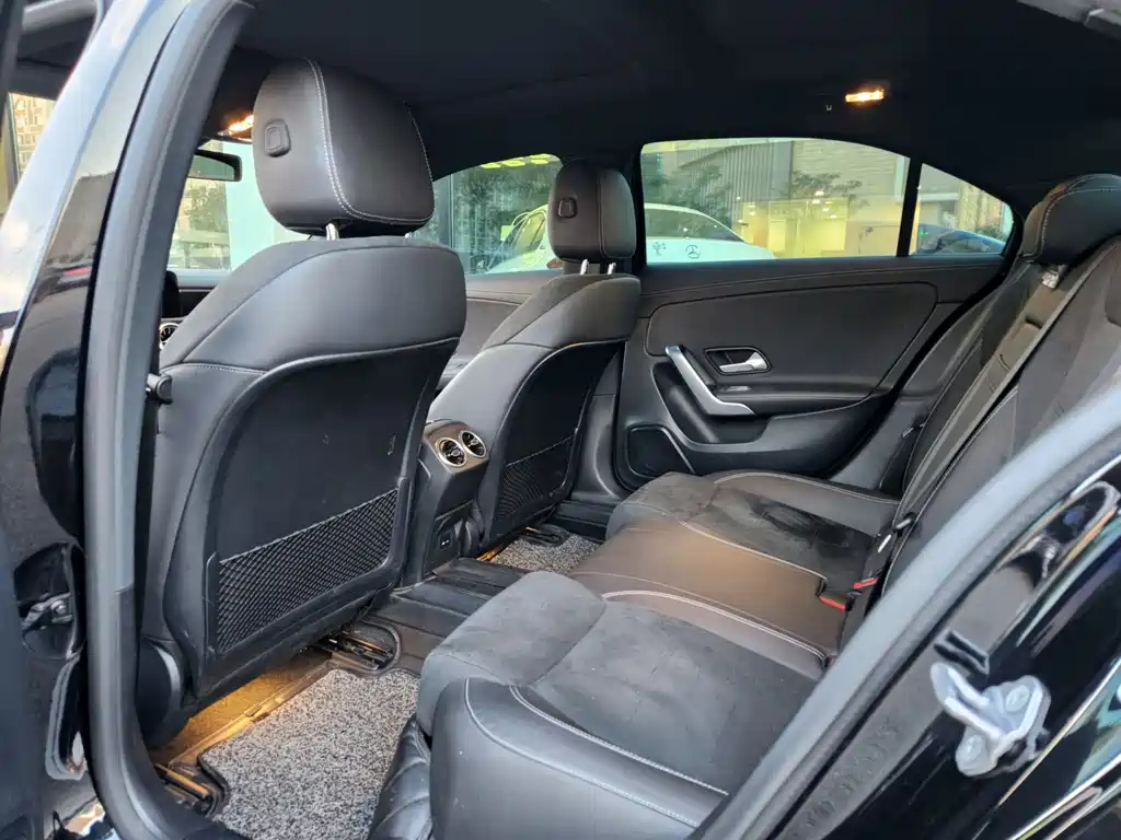 MERCEDES BENZ A-CLASS 2021