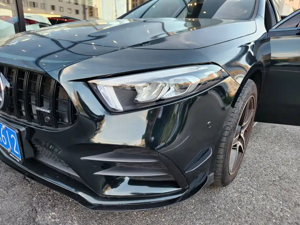 MERCEDES BENZ A-CLASS 2021